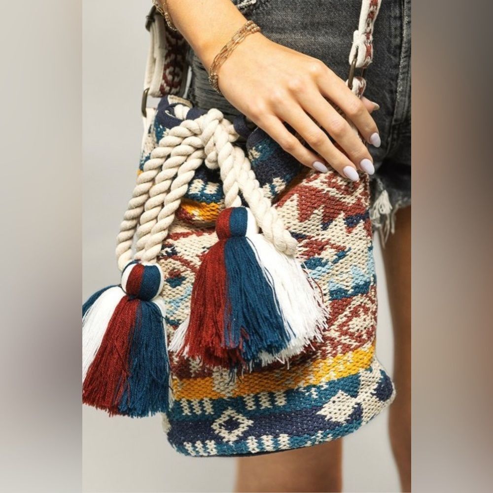 Bohemian Bucket Shoulder Bag Najavo Pattern Handwoven Cotton NWT - Picture 5 of 8